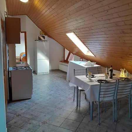 Apartman Béke *